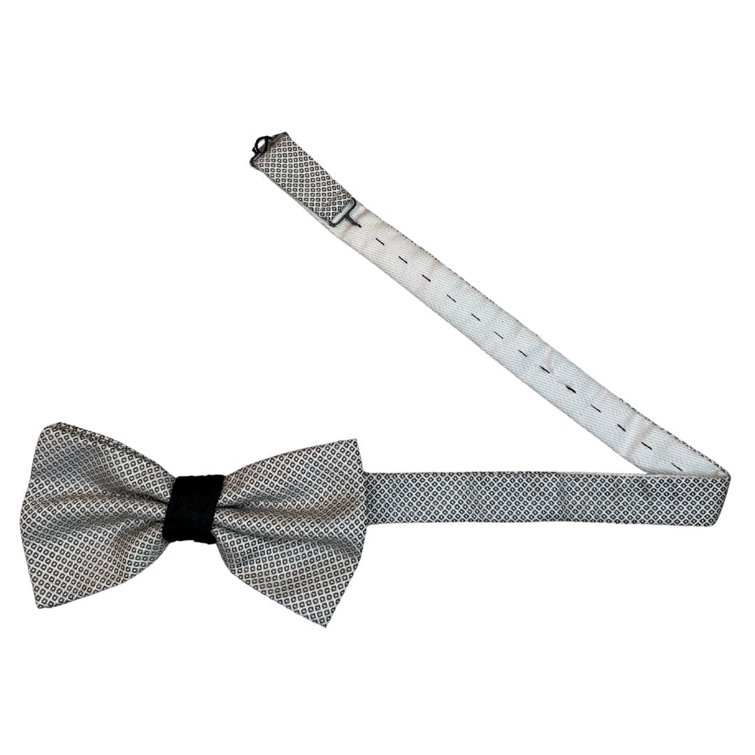 Papillon annodato regolabile bicolore seta rifinito a mano con profilo in tono