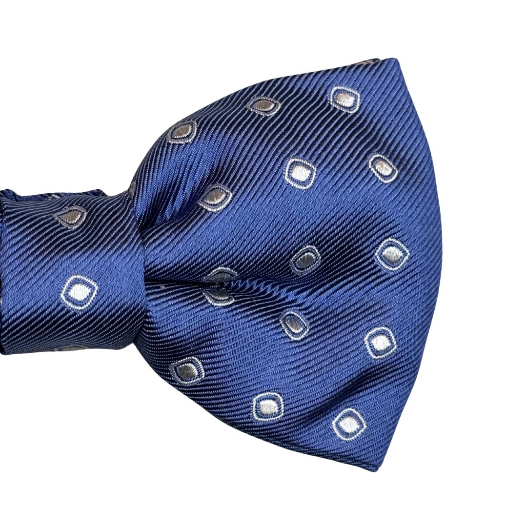 Papillon in seta annodato a mano fantasia rombi lavorazione sartoriale elegante