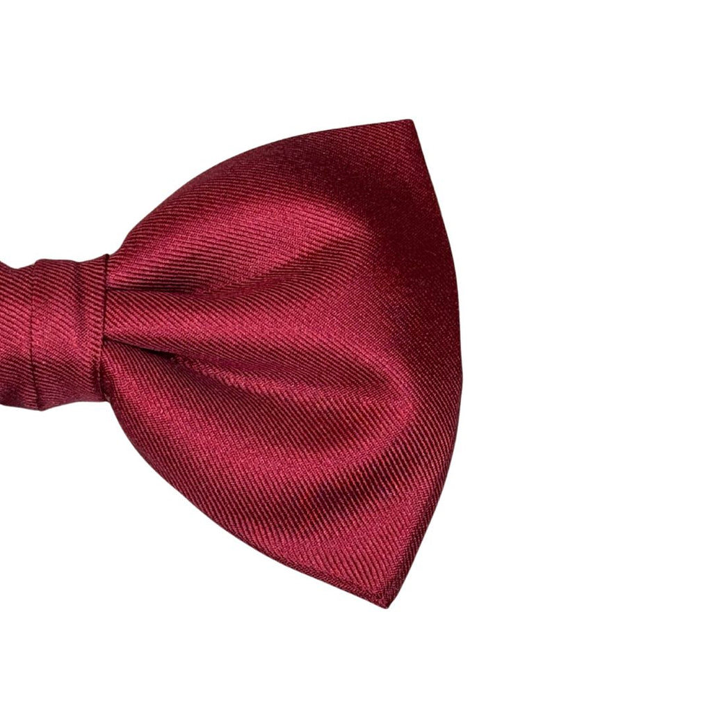 Papillon in pura seta con finitura sartoriale e lavorazione artigianale italiana