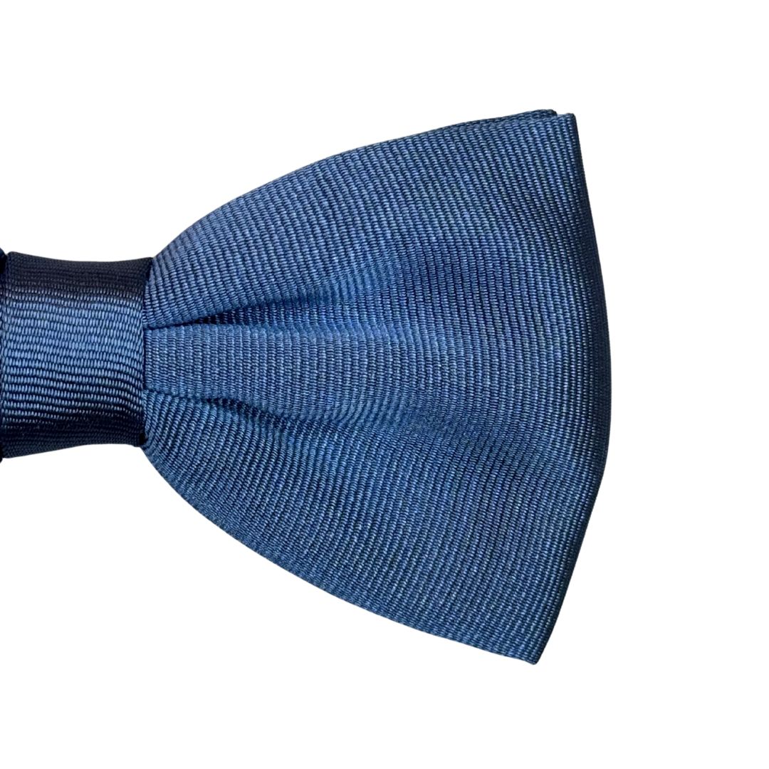 Papillon in faille di seta verticale rifinito a mano con profilo in tono