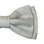 Papillon in faille di seta verticale rifinito a mano con profilo in tono