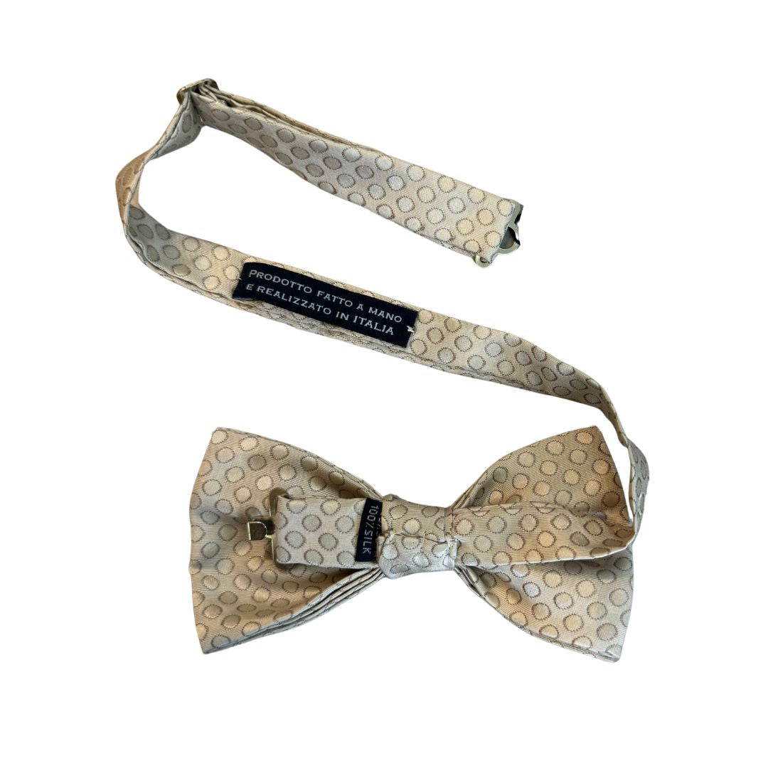 Papillon grandi pois