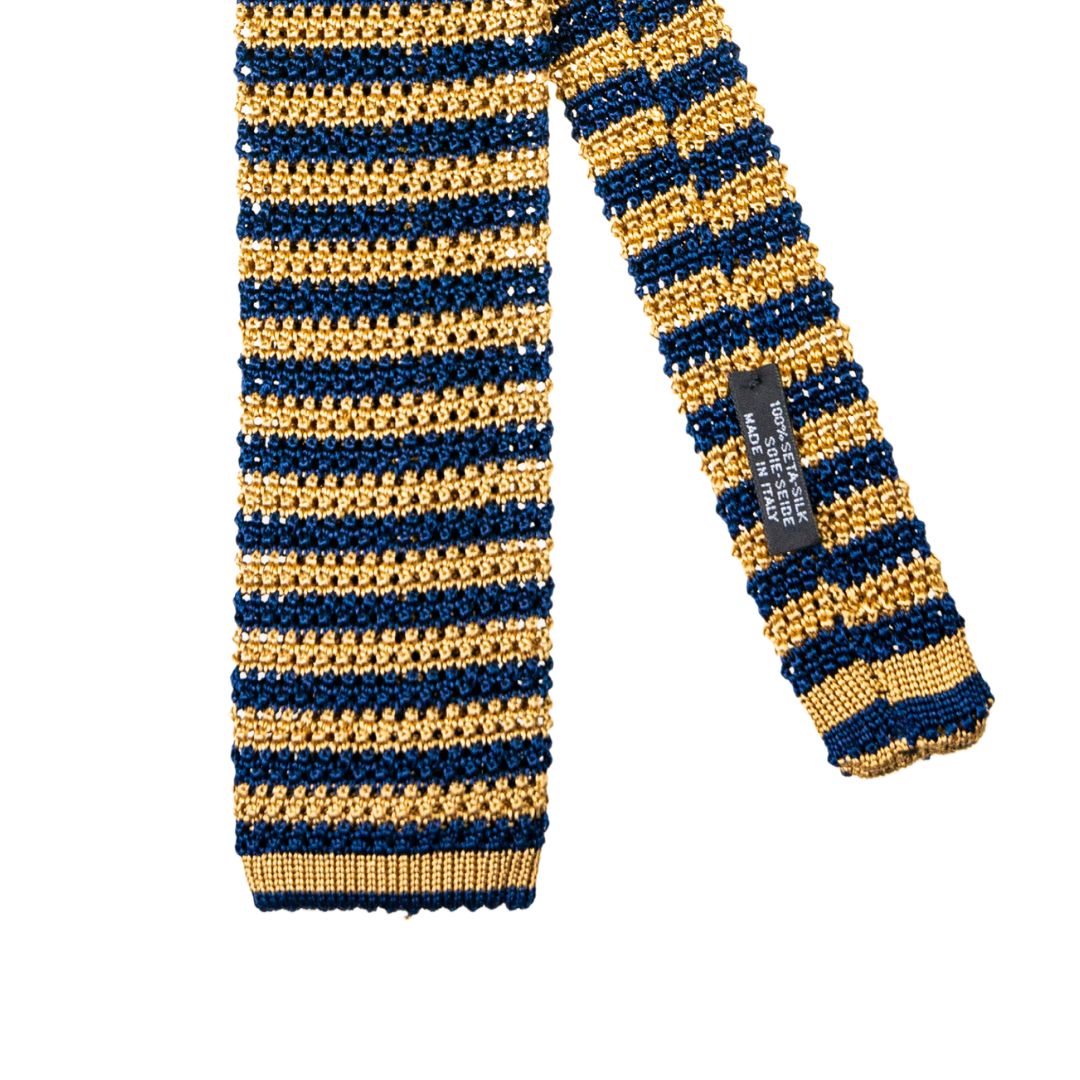 Cravatta tricot righe strette