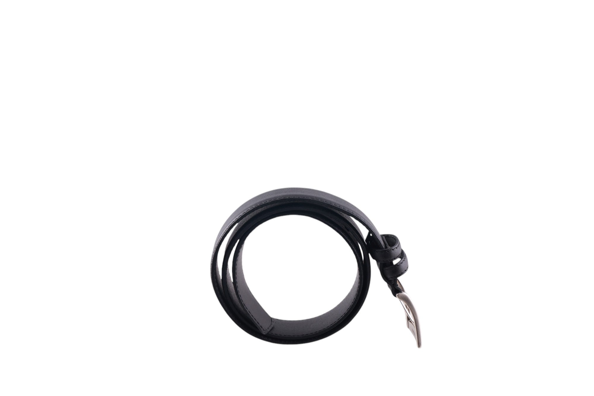 Cintura uomo in pelle con cuciture rinforzate e fibbia metallica satinata