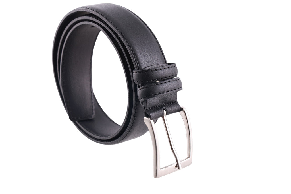 Cintura uomo in pelle con cuciture rinforzate e fibbia metallica satinata